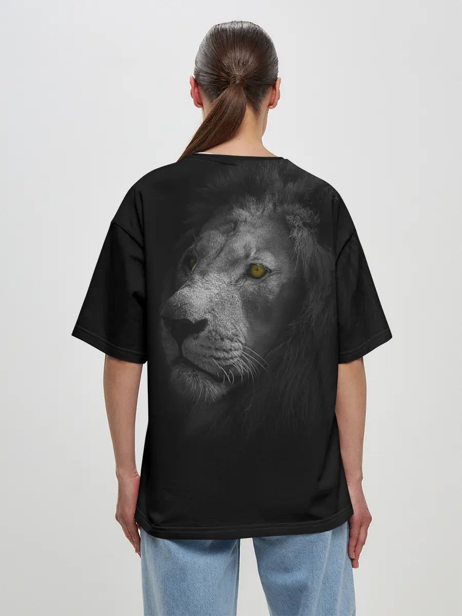 Женская футболка оверсайз / Лев