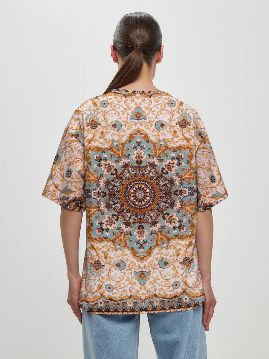 Женская футболка оверсайз / Старый ковер