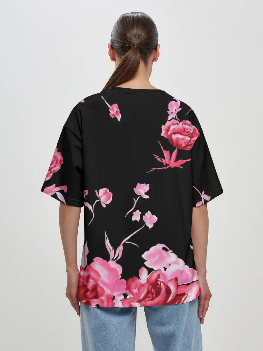 Женская футболка оверсайз / Яркие розы