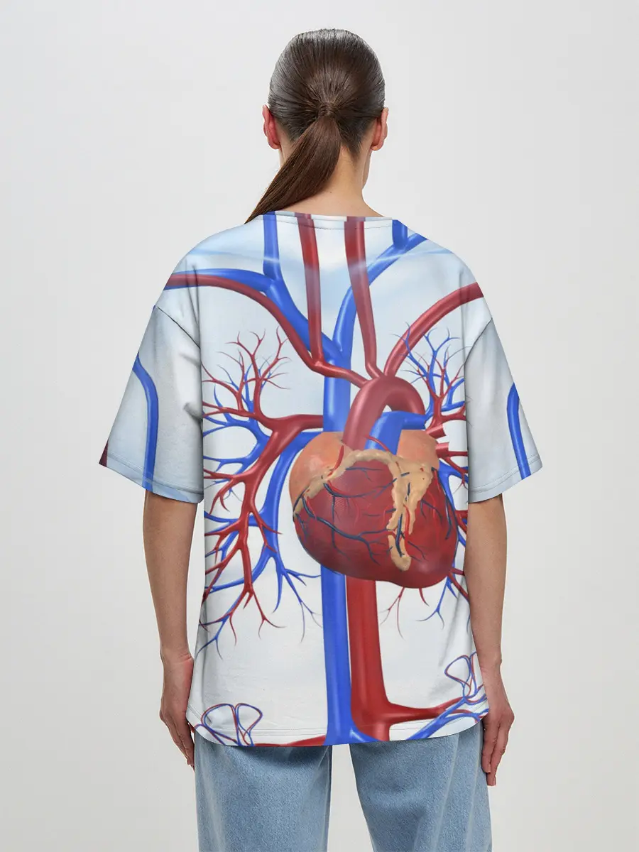 Женская футболка оверсайз / Сердце