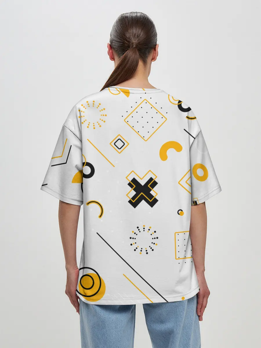 Женская футболка оверсайз / Геометрический узор