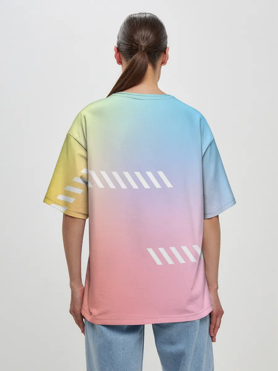 Женская футболка оверсайз / Пять невест