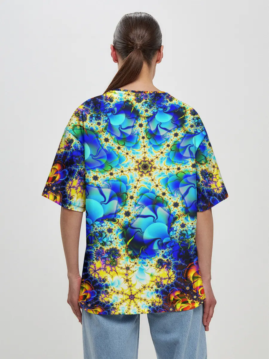 Женская футболка оверсайз / ИЛЛЮЗИЯ ФРАКТАЛОВ