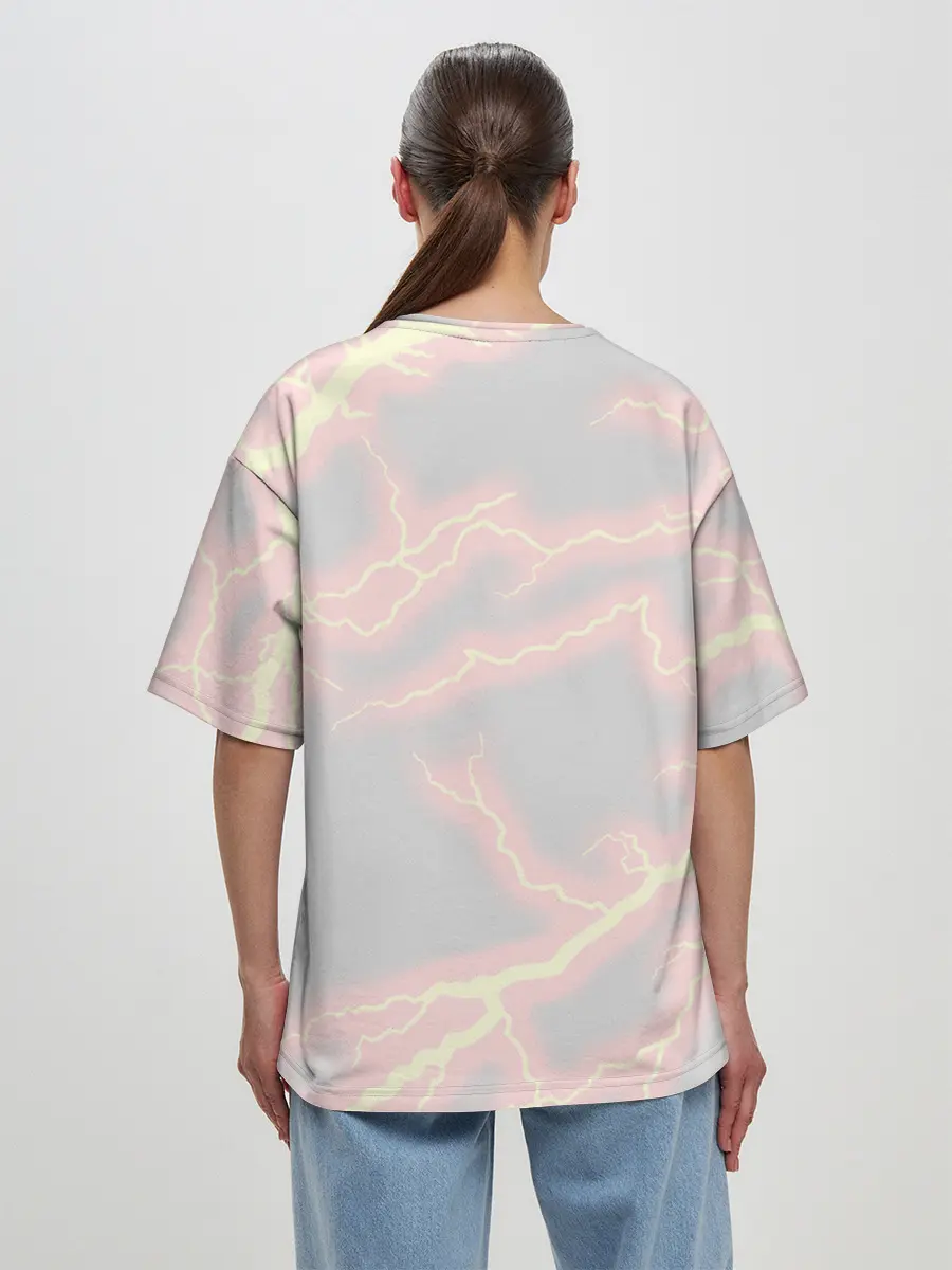 Женская футболка оверсайз / Kimetsu no yaiba достает меч