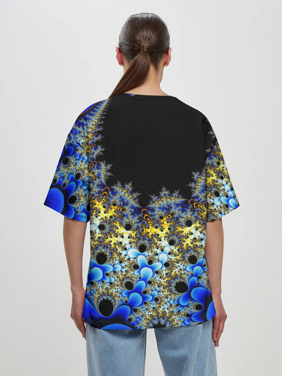 Женская футболка оверсайз / Фрактальная материя l Fractal