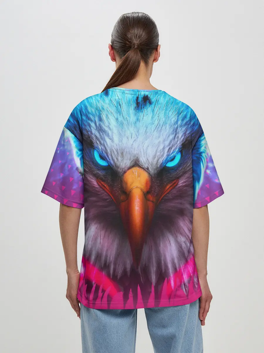 Женская футболка оверсайз / Взгляд орла