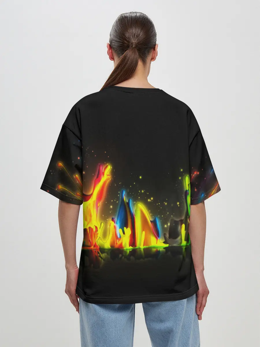 Женская футболка оверсайз / КРАСКИ В НЕОНЕ