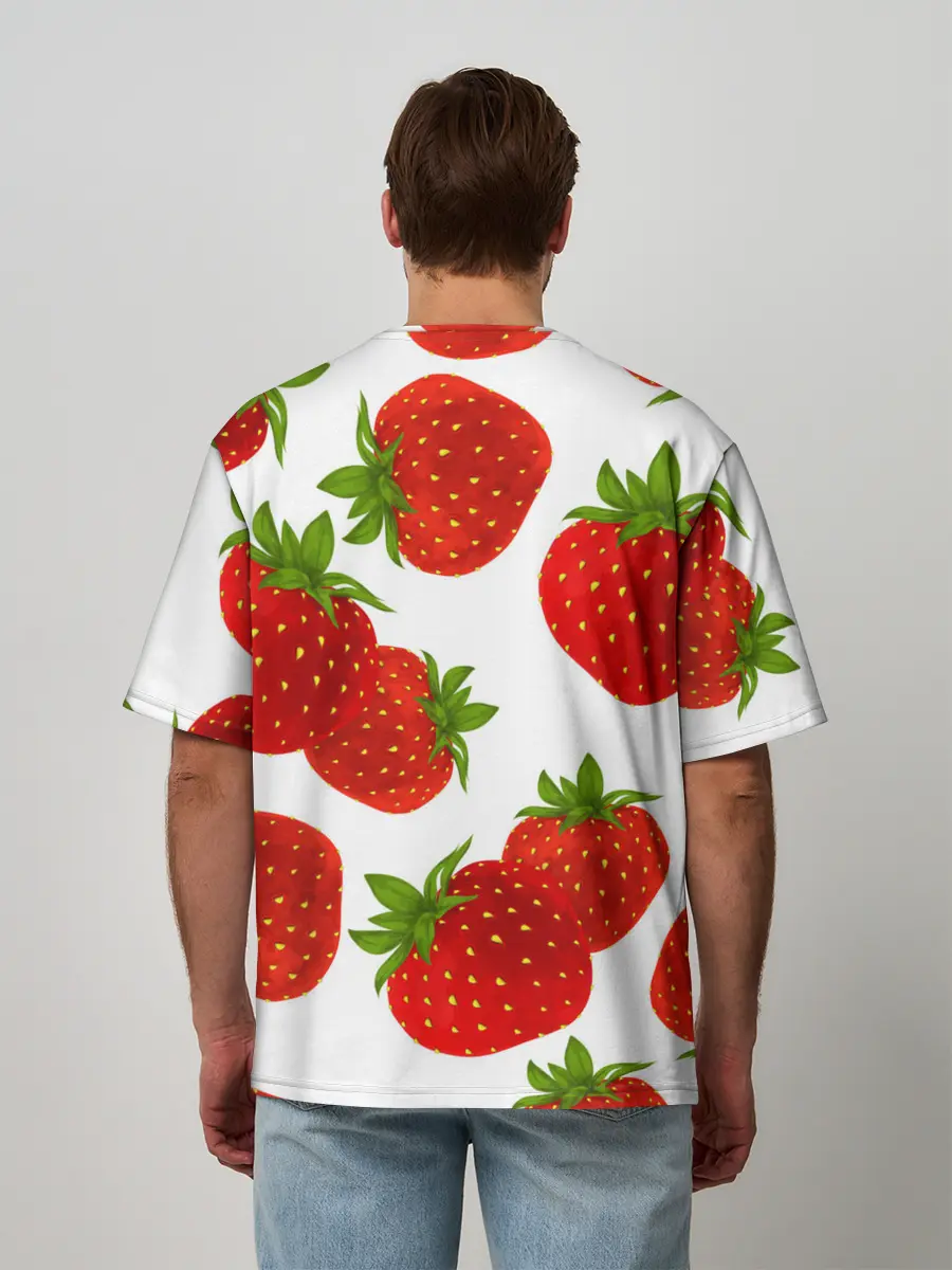 Мужская футболка оверсайз / Клубника