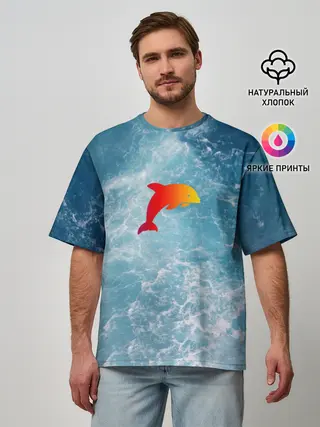 Мужская футболка оверсайз / Дельфин в море