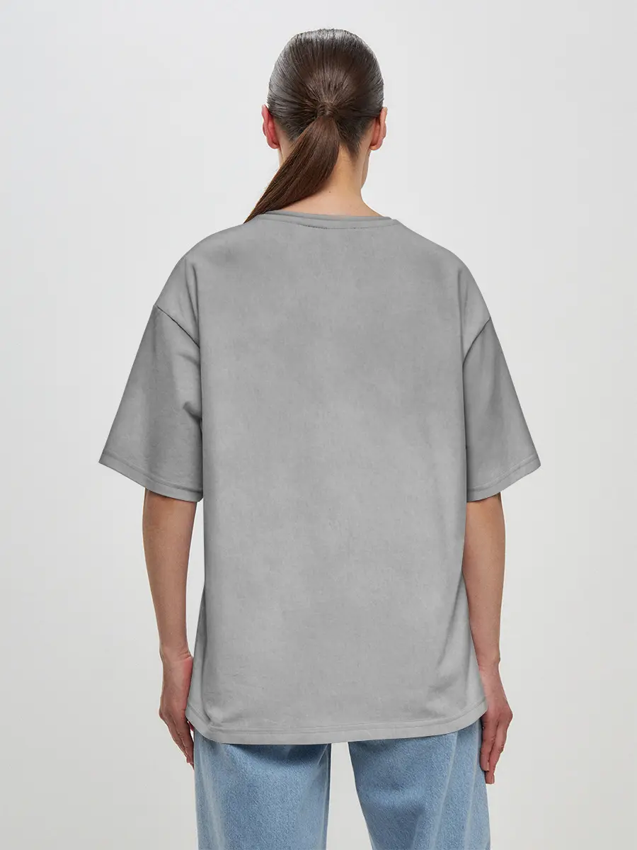 Женская футболка оверсайз / Острые козырьки