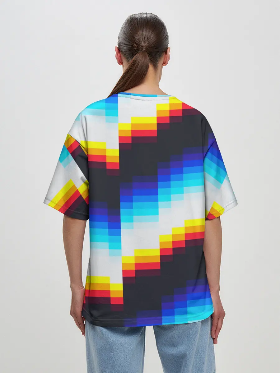 Женская футболка оверсайз / pantone