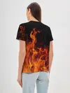 Женская базовая футболка / Огонь