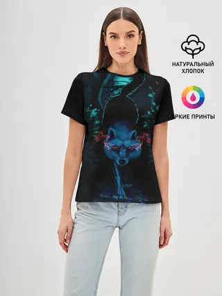 Женская базовая футболка / Крадущийся волк