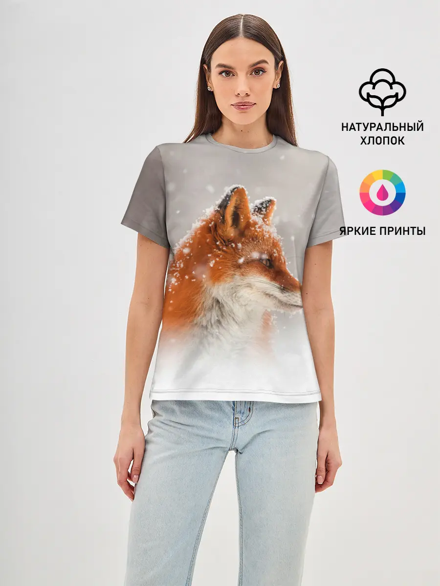 Женская базовая футболка / Лиса и снег