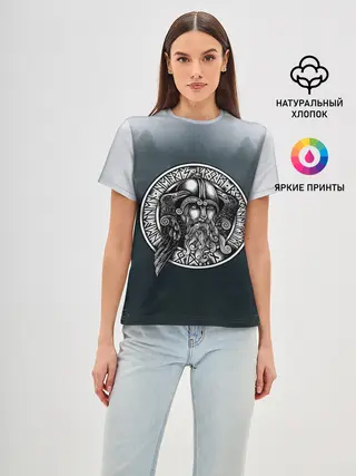 Женская базовая футболка / руны