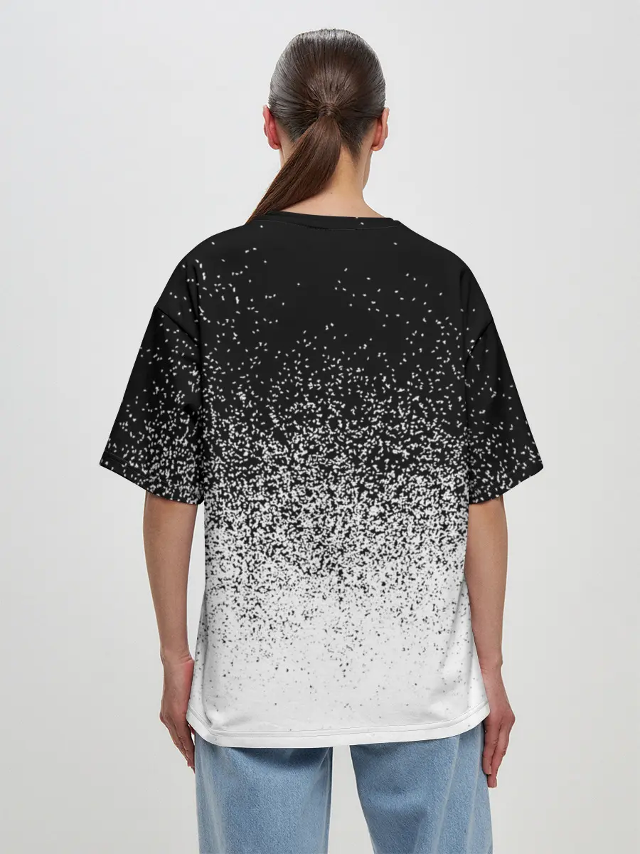 Женская футболка оверсайз / BLACK AND WHITE ABSTRACTION