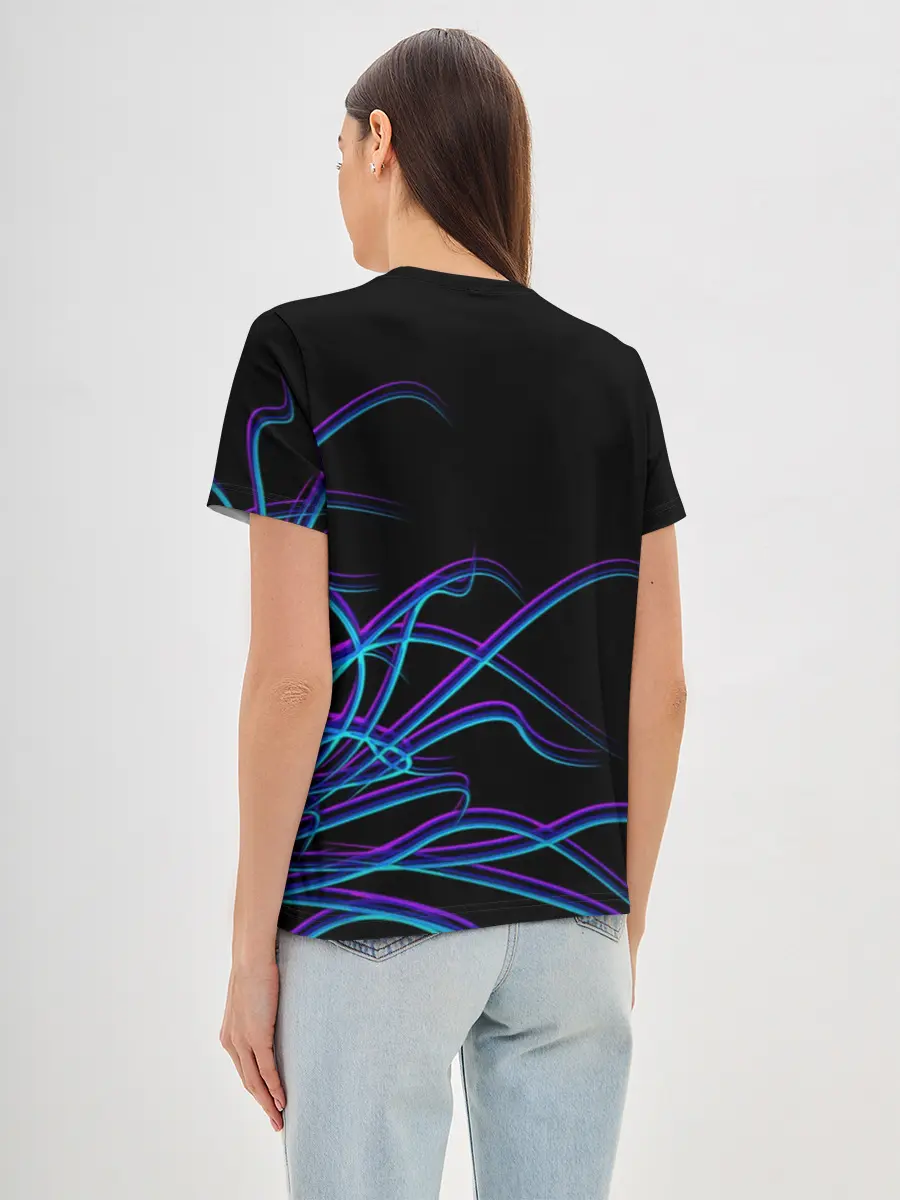 Женская базовая футболка / Неоновые Щупальцы