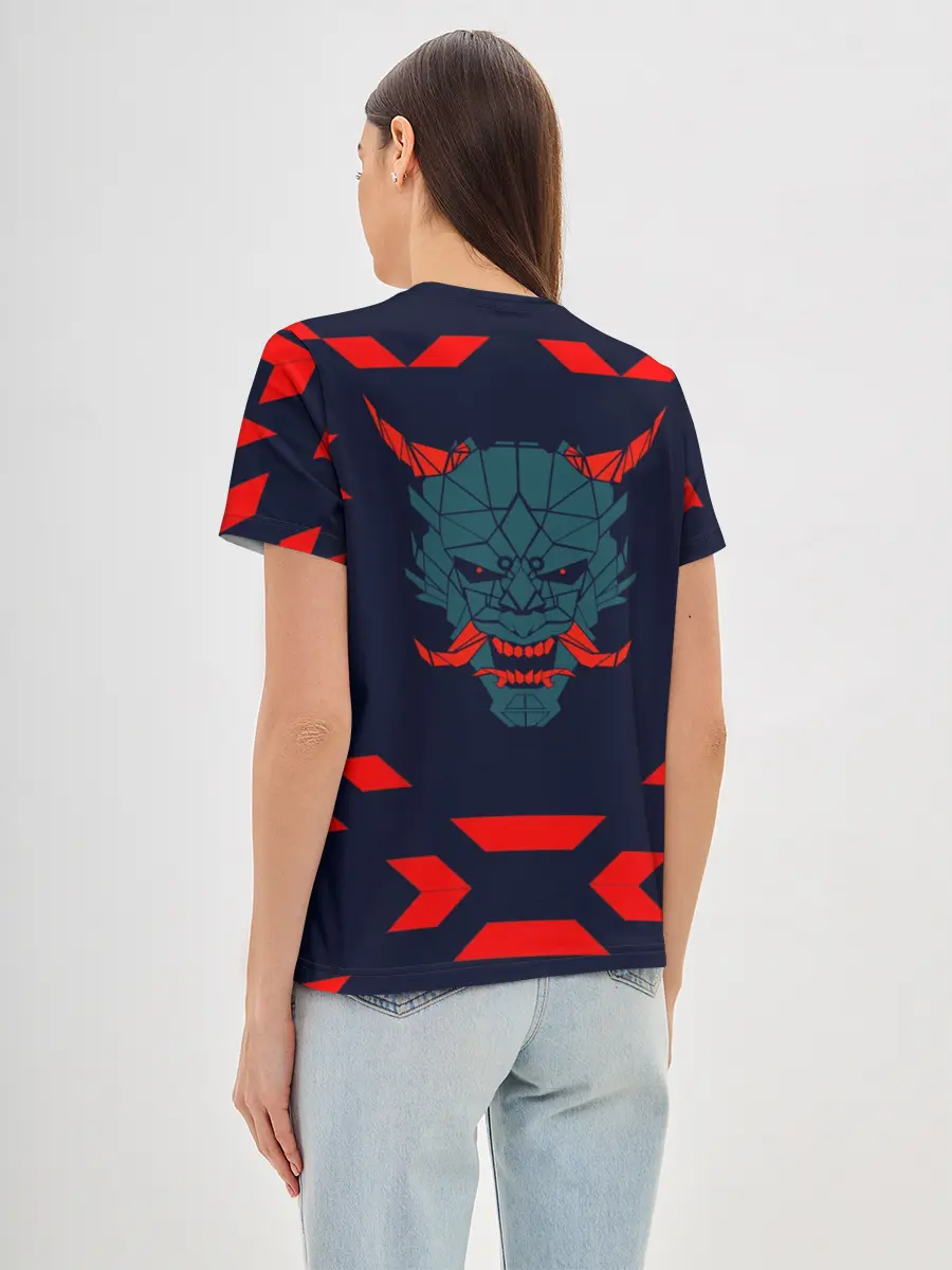 Женская базовая футболка / демон они