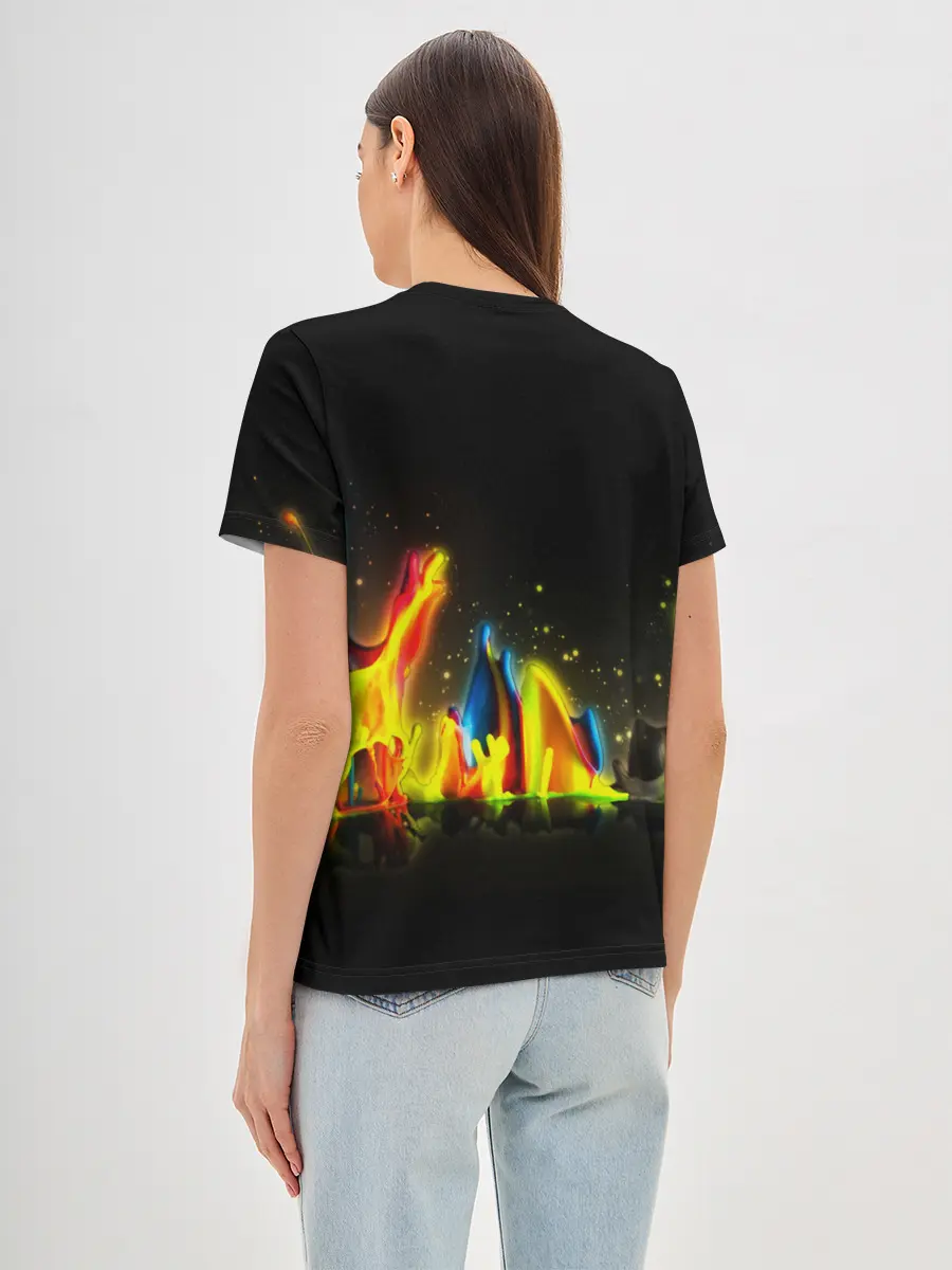 Женская базовая футболка / КРАСКИ В НЕОНЕ