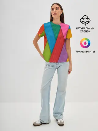 Женская базовая футболка / Разноцветный узор