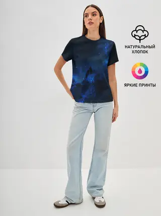 Женская базовая футболка / Космос
