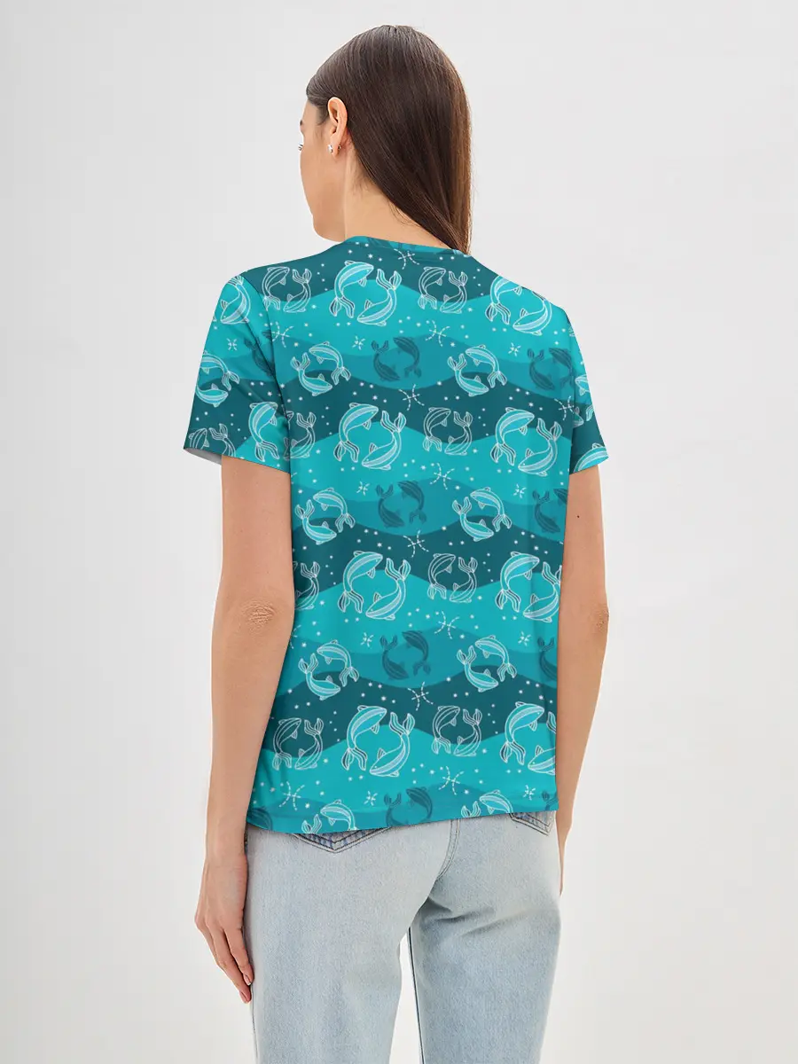 Женская базовая футболка / Рыбы