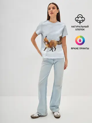Женская базовая футболка / Зимняя лисичка
