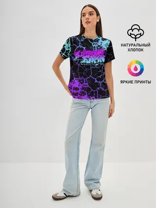 Женская базовая футболка / Friday Night Funkin