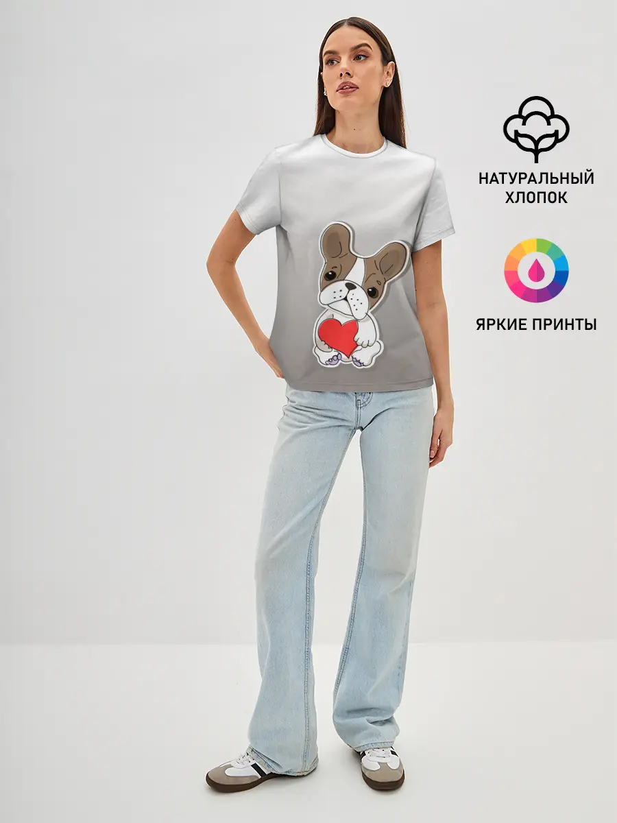 Женская базовая футболка / французский бульдог сердечко