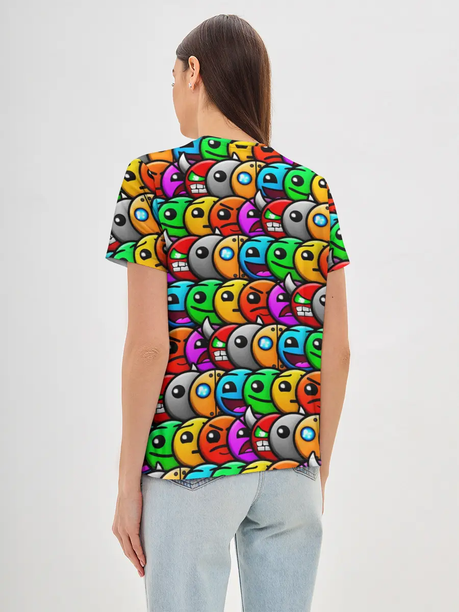 Женская базовая футболка / GEOMETRY DASH