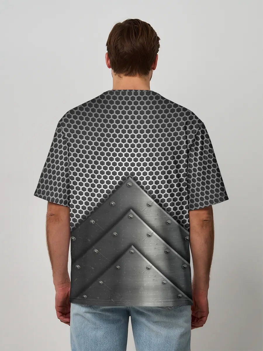 Мужская футболка оверсайз / Броня металлическая