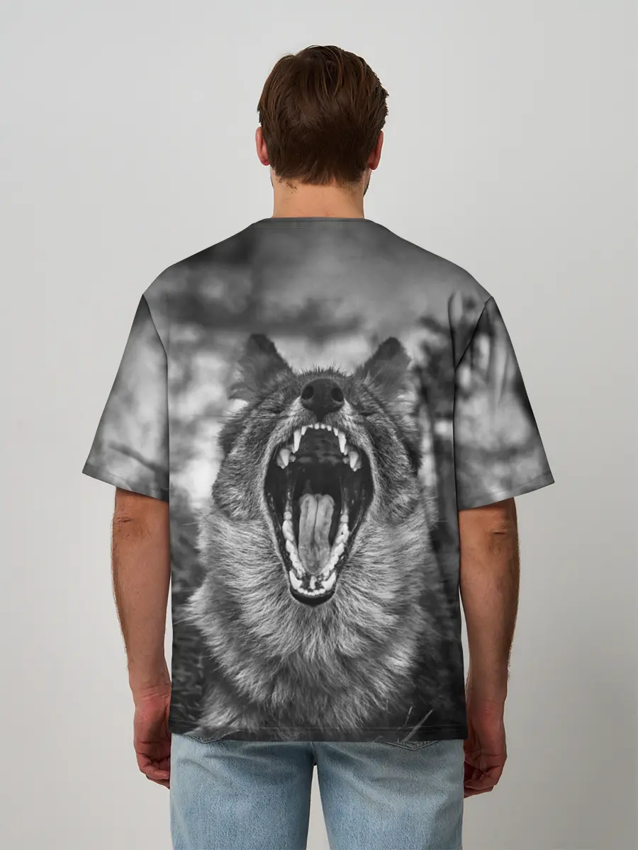 Мужская футболка оверсайз / Волчья пасть, зевает
