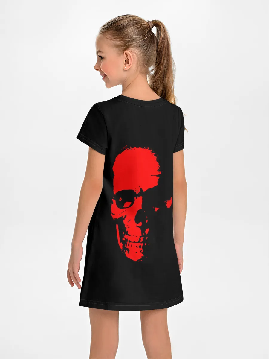 Детское платье / Кровавый череп