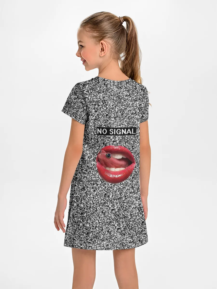 Детское платье / Губы