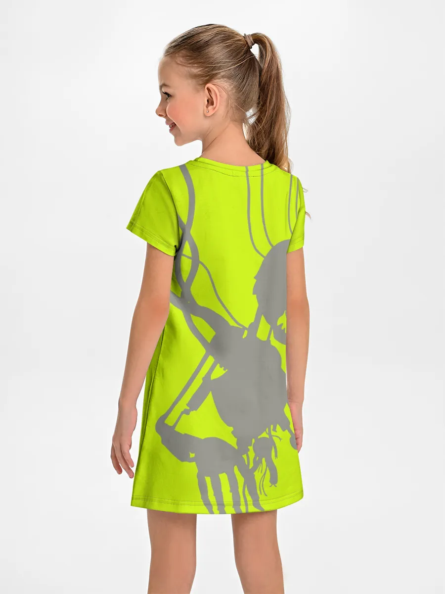 Детское платье / Силуэт злого духа