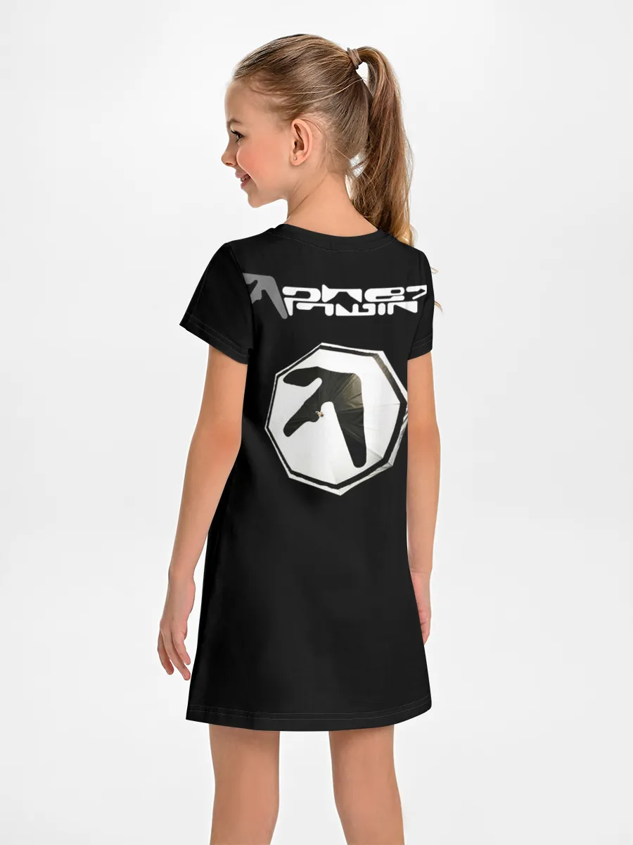 Детское платье / Windowlicker