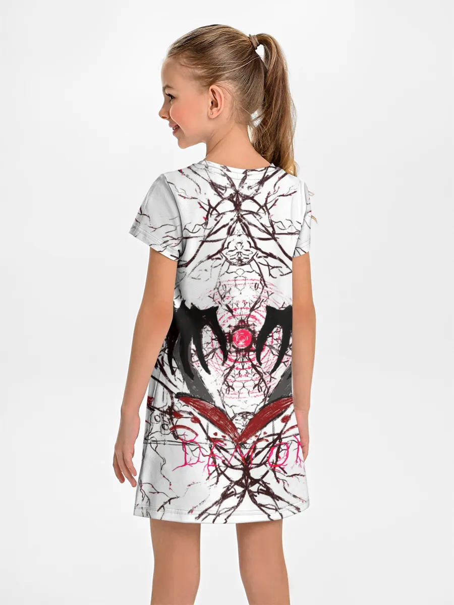 Детское платье / Руки тянутся