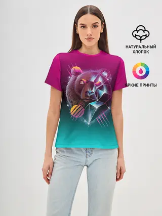 Женская базовая футболка / RETRO CYBER BEAR NEON