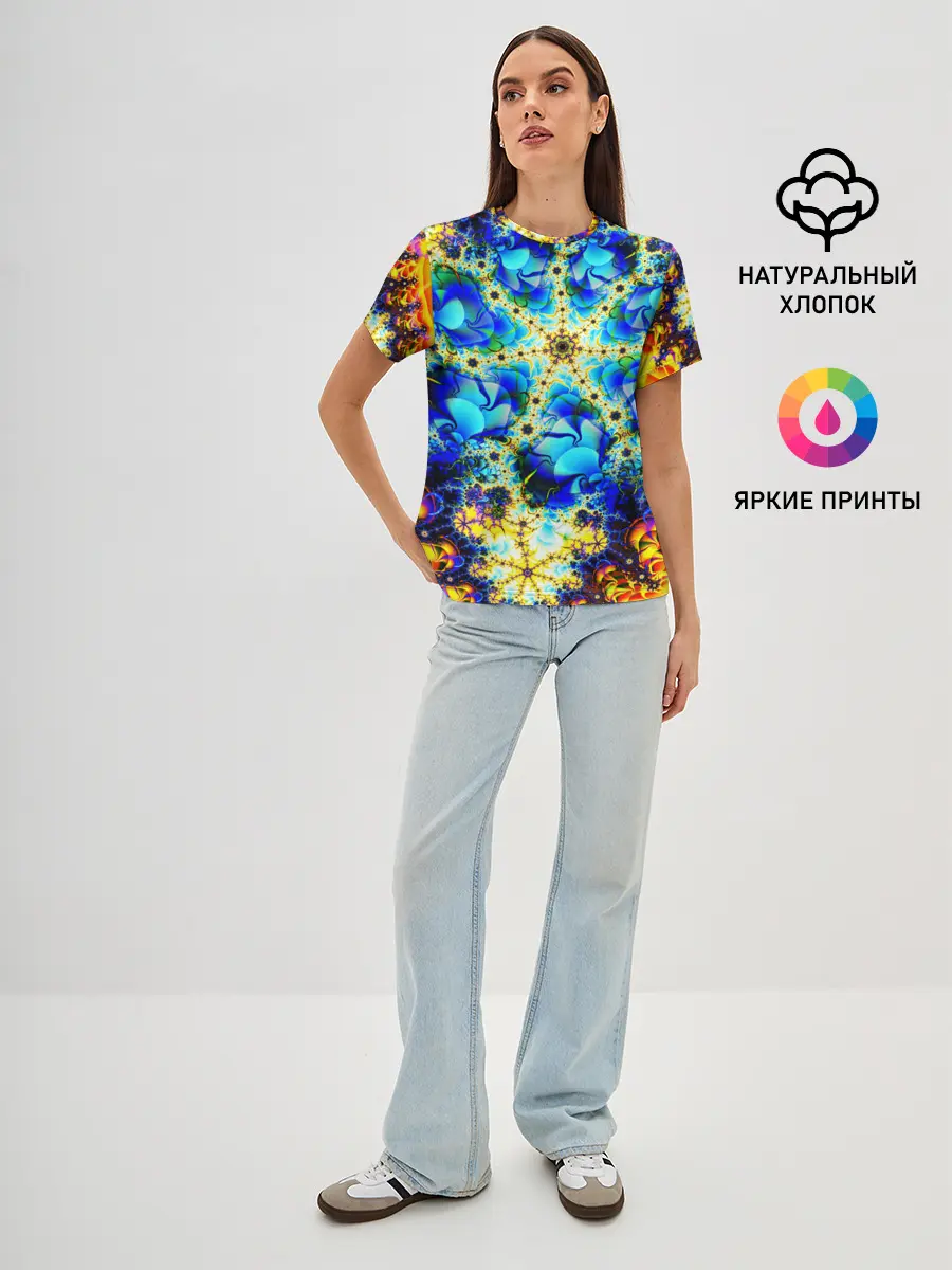 Женская базовая футболка / ИЛЛЮЗИЯ ФРАКТАЛОВ