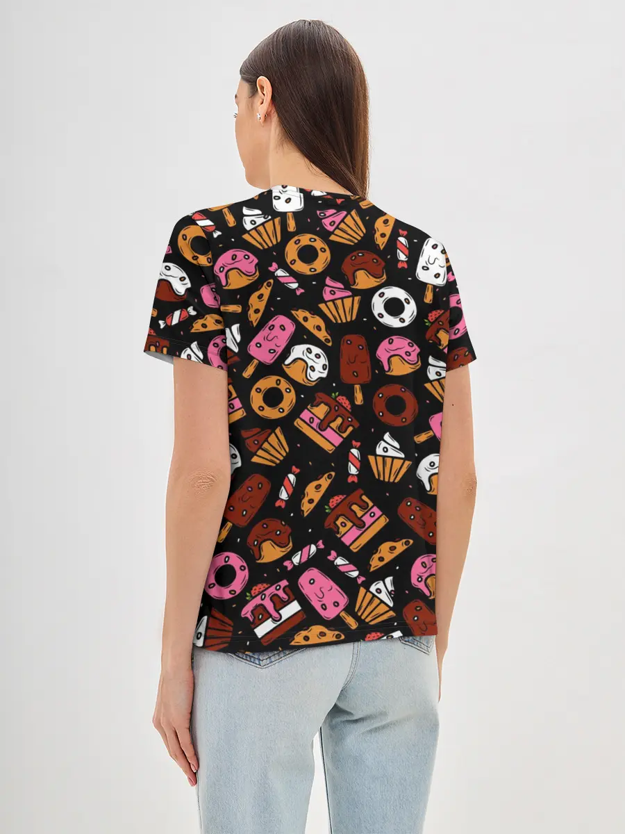 Женская базовая футболка / Кекс, Нартортики, Сладкий Ролл