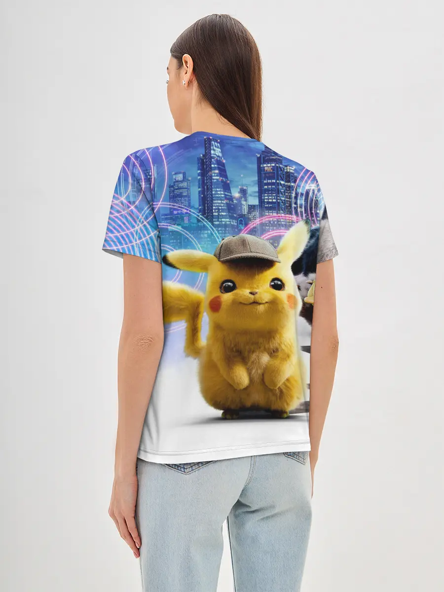 Женская базовая футболка / Детектив Пикачу