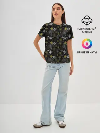 Женская базовая футболка / Зимние Узоры