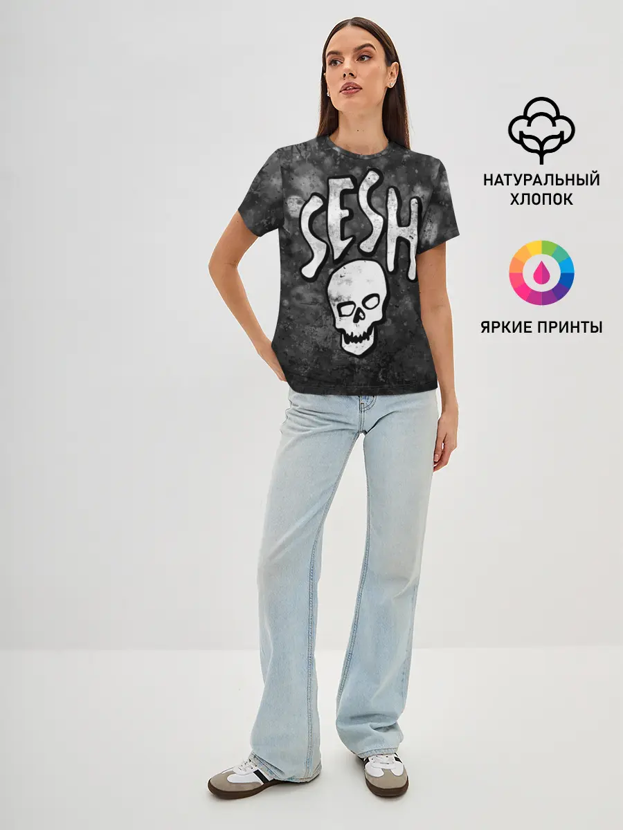 Женская базовая футболка / SESH Team