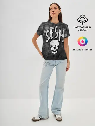 Женская базовая футболка / SESH Team