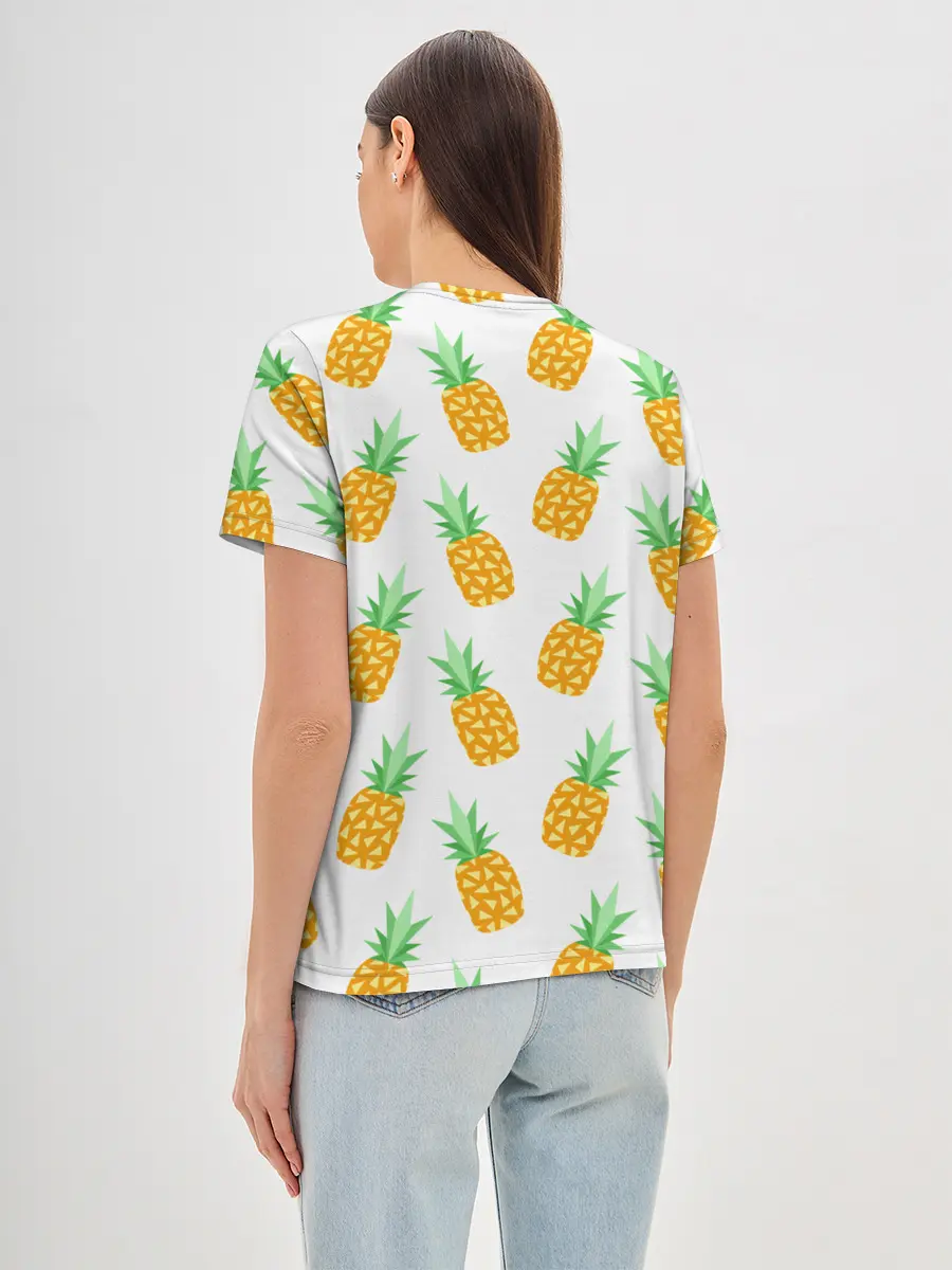 Женская базовая футболка / Ананасы.