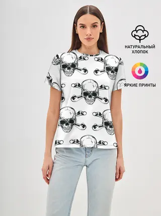 Женская базовая футболка / Череп и кости