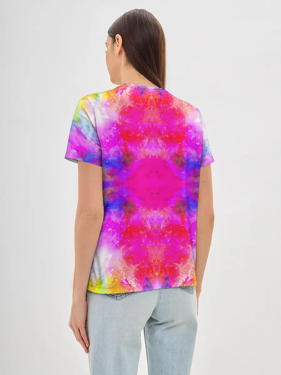 Женская базовая футболка / КРАСОЧНАЯ ГАЛАКТИКА