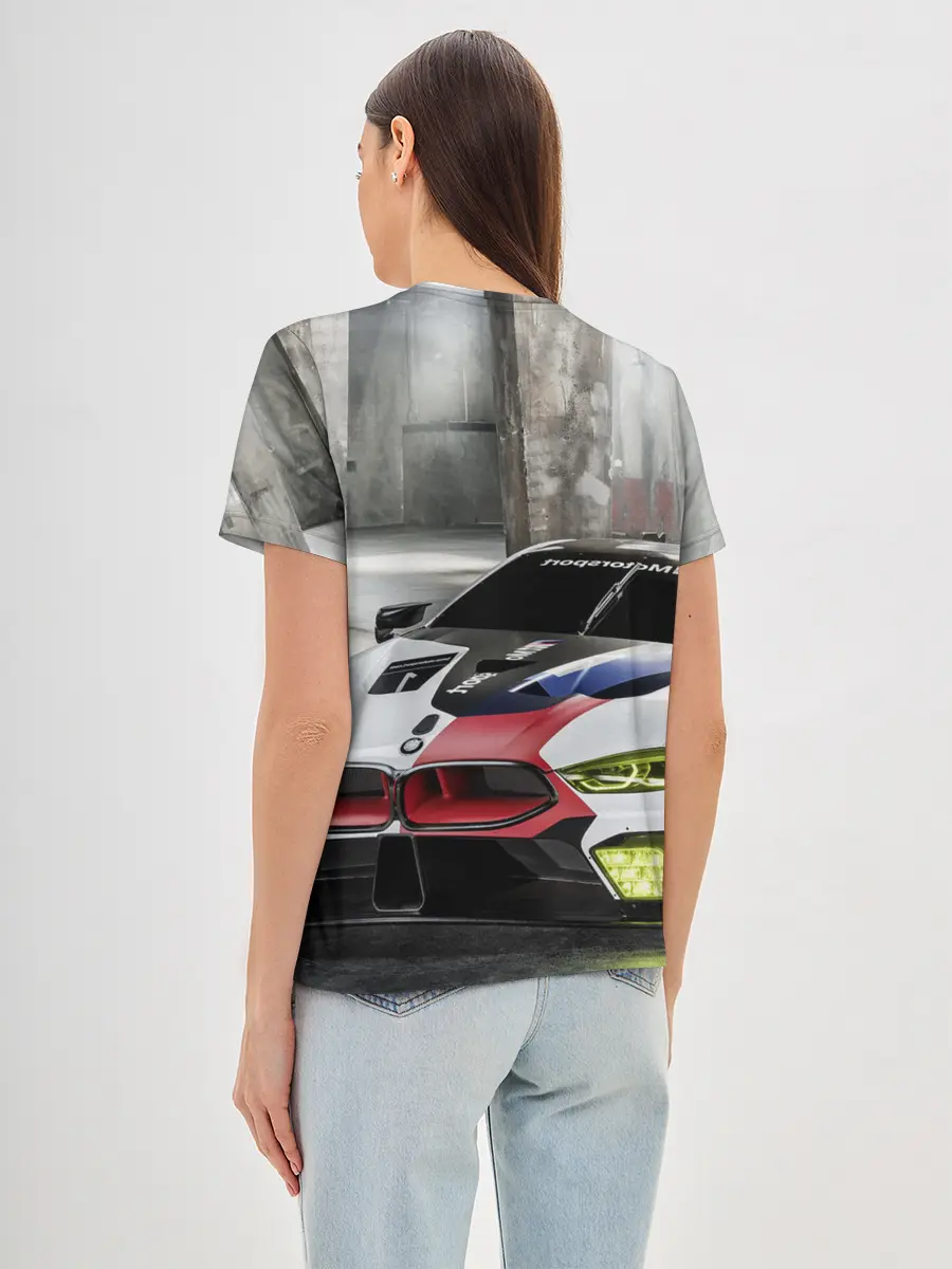 Женская базовая футболка / Need for Speed