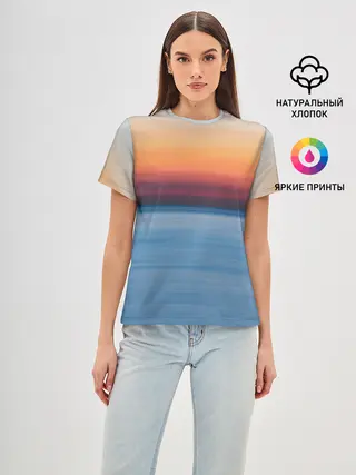 Женская базовая футболка / Рассвет на берегу