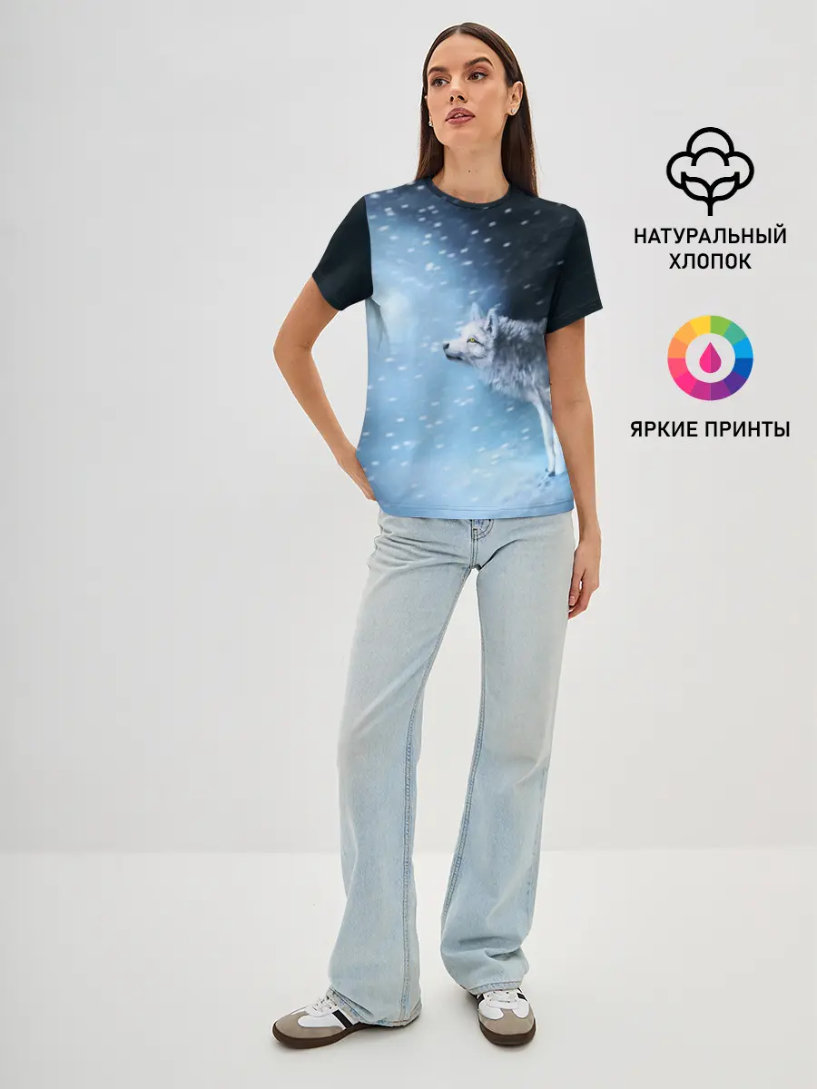 Женская базовая футболка / ВОЛК ЗИМА